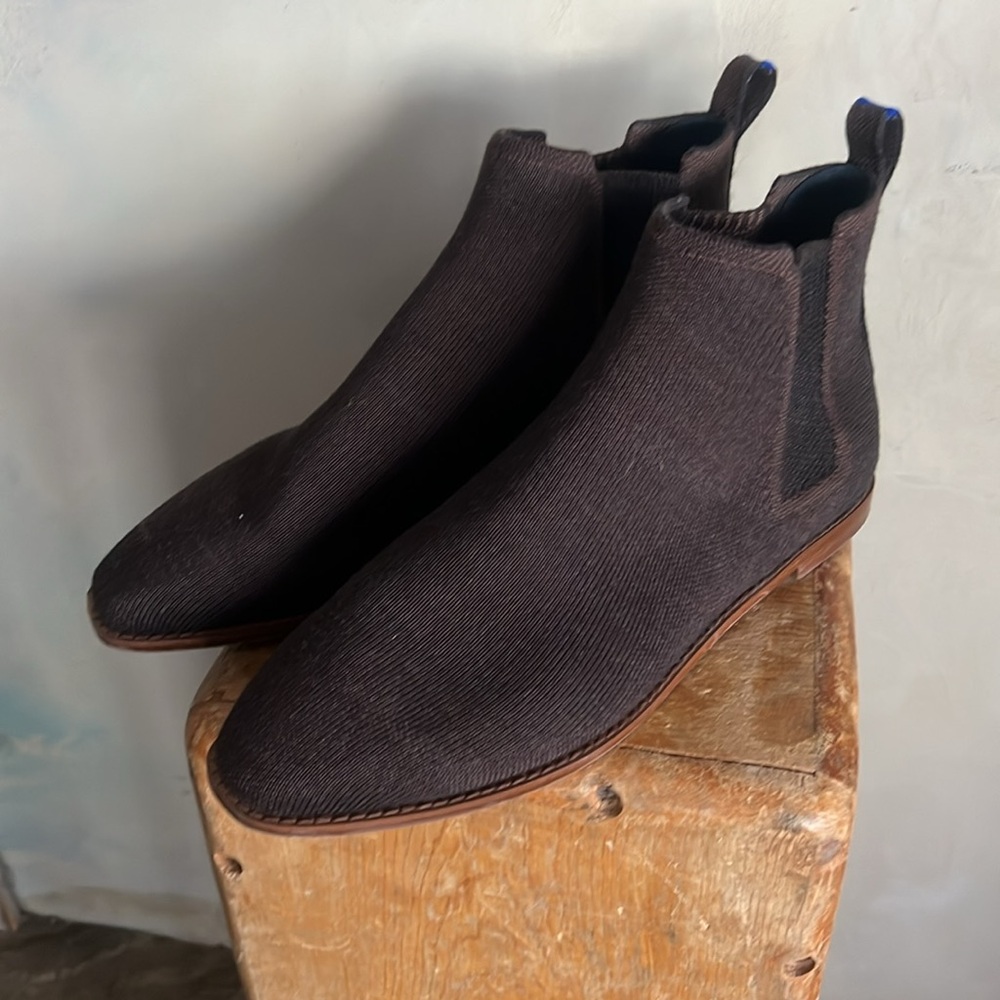 Rothy’s the Merino Chelsea boots